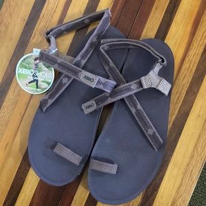 Xero Shoes Women’s Veracruz Sandals Mulberry Sz 9 New